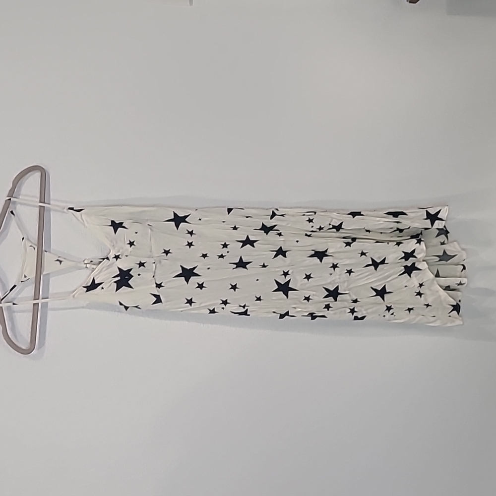 Chaser star dress small black and white